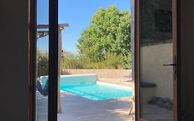 Rustic Cottage With Stunning Swimming Pool