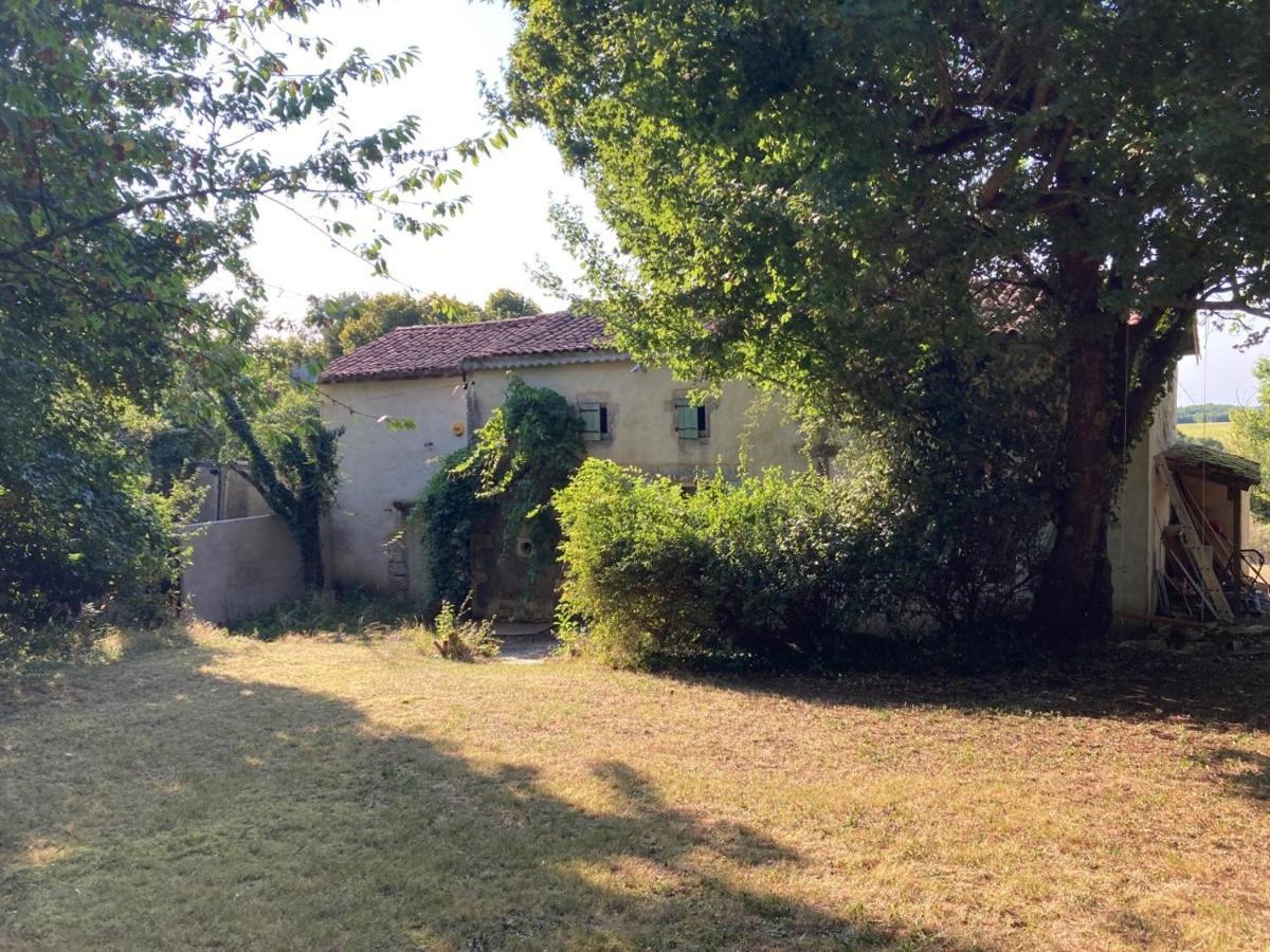 Rustic Cottage With Stunning Swimming Pool Saint-Front  Extérieur photo